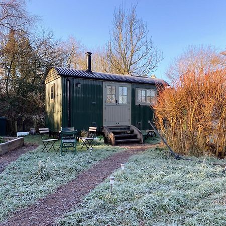 Rushford Shepherd'S Hut Newton Abbot Exterior foto