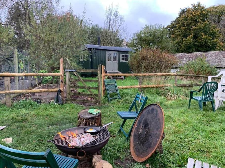Rushford Shepherd'S Hut Newton Abbot Exterior foto