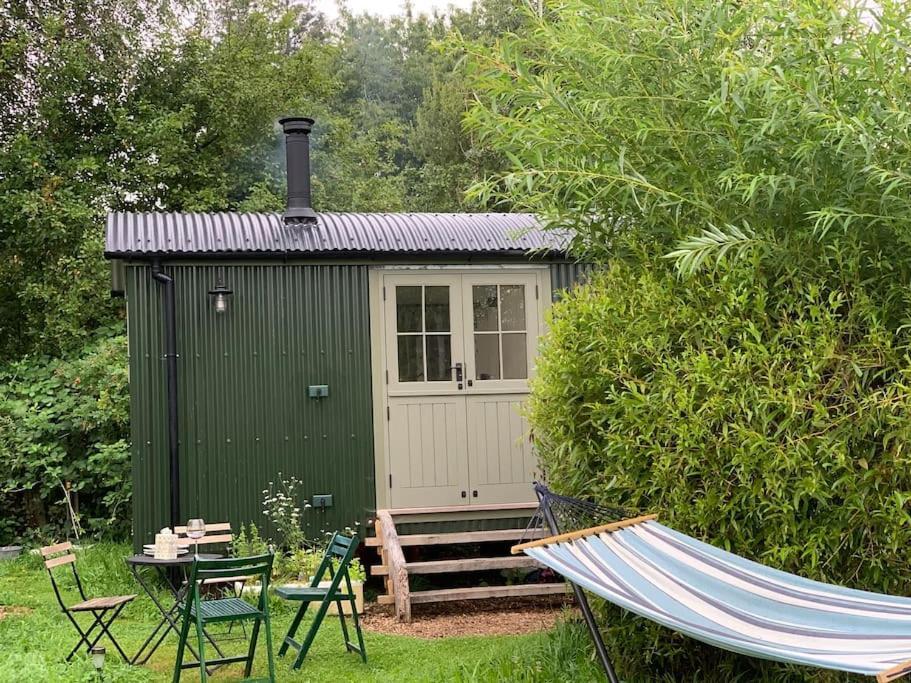 Rushford Shepherd'S Hut Newton Abbot Exterior foto